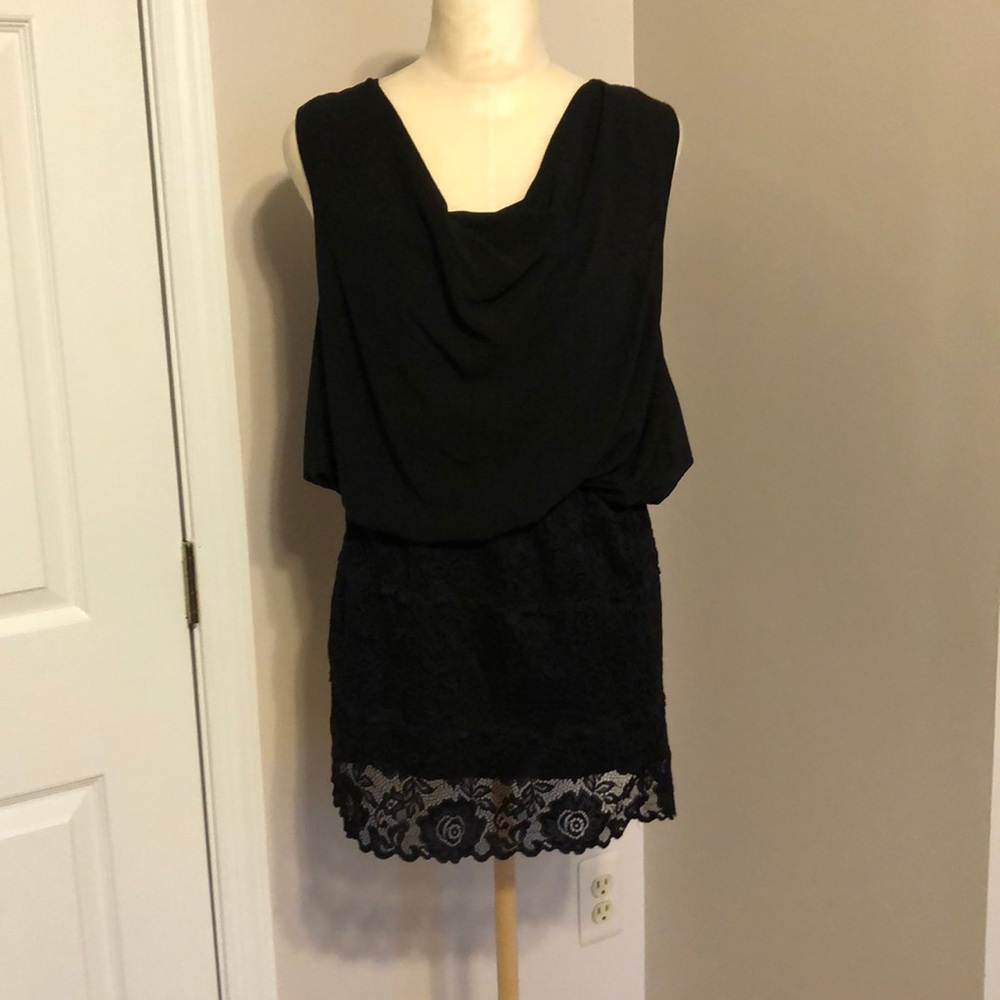 🔴Black Sleeveless dress size M